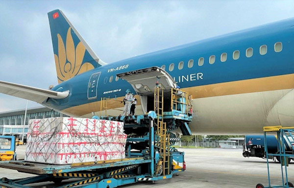Nasco hợp tác với hãng VietNam Airline đảm bảo chuyển phát hàng nhanh chóng