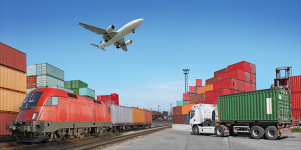Hoạt động xuất nhập khẩu hàng hóa gồm nhiều các loại phí khác nhau