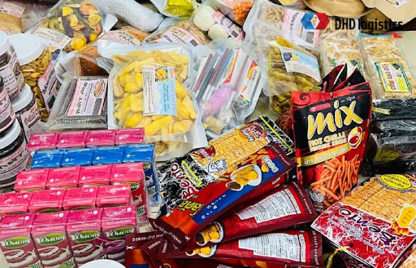 Đa dạng các loại mặt hàng khô được gửi từ Việt Nam sang Hàn Quốc